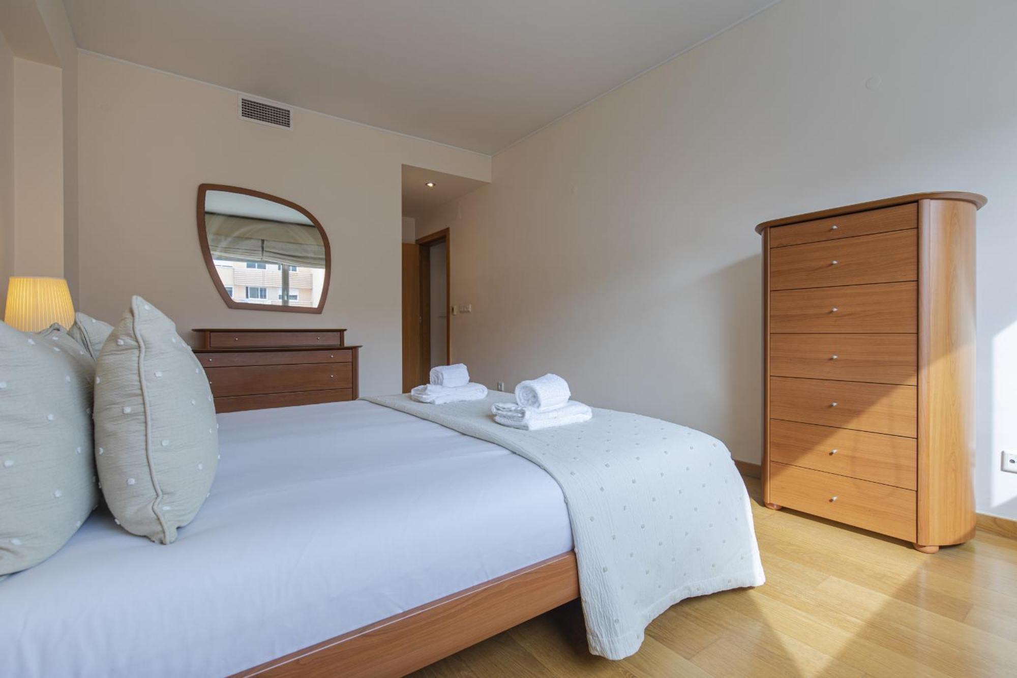 2 Bedroom Large Apartment By Innkeeper Lissabon Exterior foto