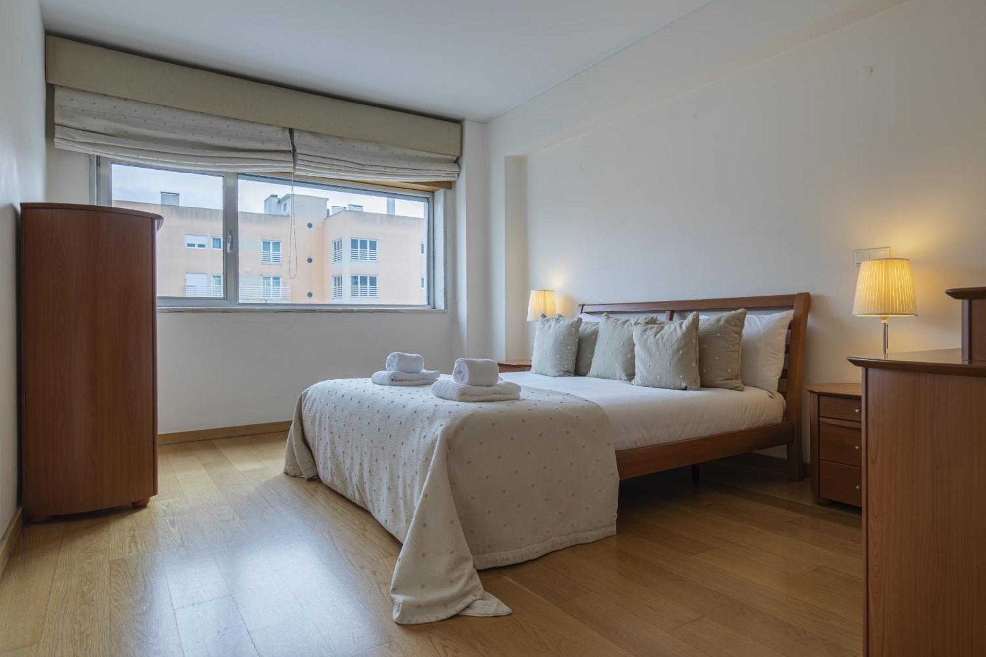 2 Bedroom Large Apartment By Innkeeper Lissabon Exterior foto